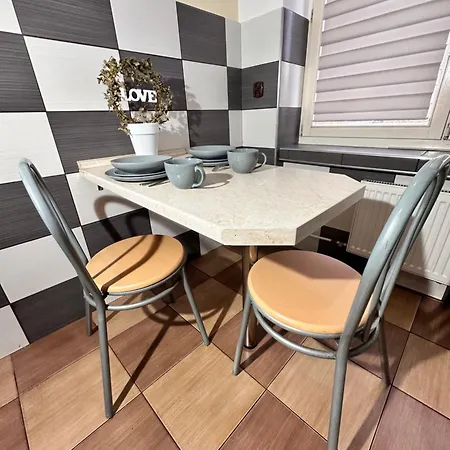 Joski Apartment *